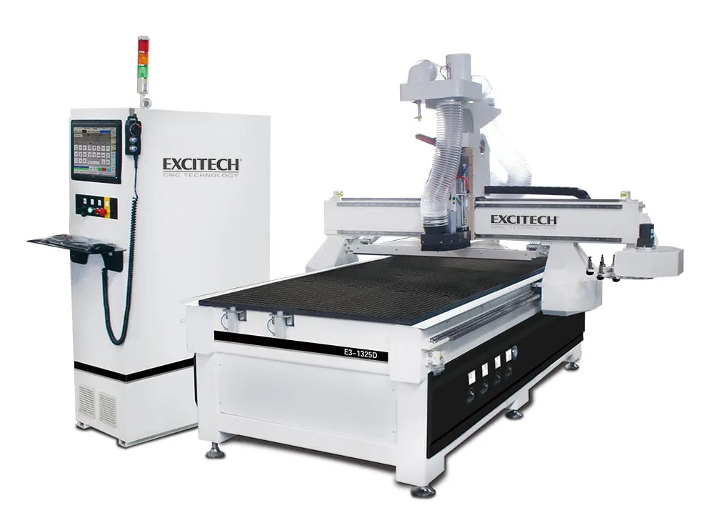 Excitech E3 serisi CNC router — beyaz fonlu ürün görseli
