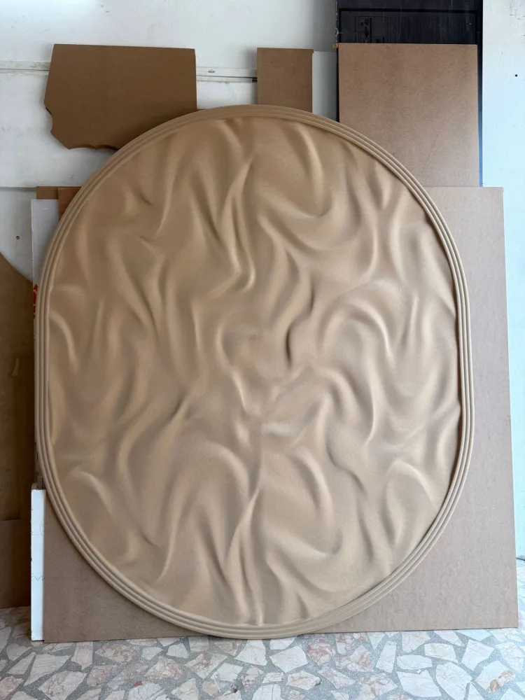 Circular relief with an organic pattern
